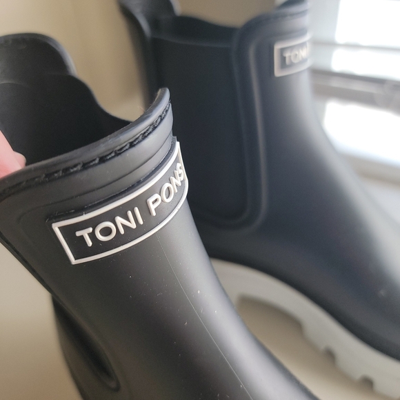 Toni Pons, Waterproof boot, Size 40 (81/2-9) - Picture 3 of 4